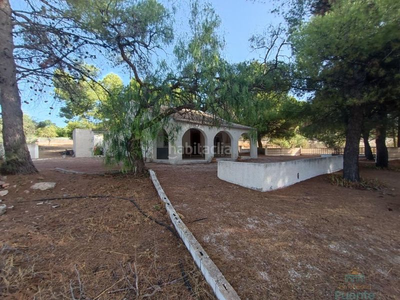 Foto ce7d2464-a0cf-4ee5-8c87-cc40ca20edf9. Casa a Totana