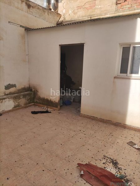 Foto ac559a4d-abdb-4dfc-a449-150df40d990d. Local comercial a Totana