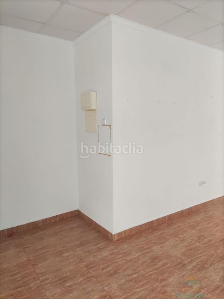Foto f88cbf18-da7e-4f54-8f37-912820c01d11. Local comercial a Totana
