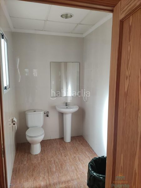 Foto fe6ab42b-28c6-4f9a-be51-d5dc5bee21a0. Local comercial a Totana