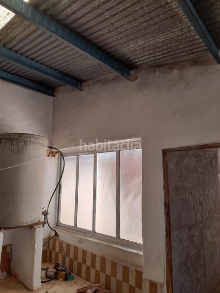 Foto 1b50d3d9-d532-4823-a62f-4e7048df98ed. Casa amb xemeneia a Madrigueras