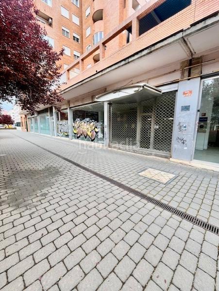 Foto 1c781571-27e8-4747-a917-af4407197301. Alquiler local comercial en paseo circunvalación 80 local muy nuevo, para habitarllo en Albacete