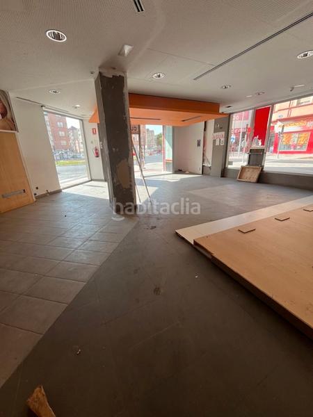 Foto 746f78db-208f-4b33-94f4-e8397a8a931b. Lloguer local comercial a Carretas - Pajarita Albacete