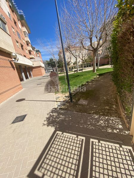 Foto dd6ef932-38c0-42f3-953c-c94f2cd58450. Àtic amb xemeneia calefacció aparcament piscina a Albacete