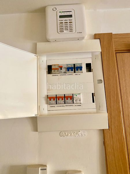Foto 5723b13f-39db-4217-8d42-6a59e8a57846. Apartament amb calefacció aparcament a Hospital Albacete