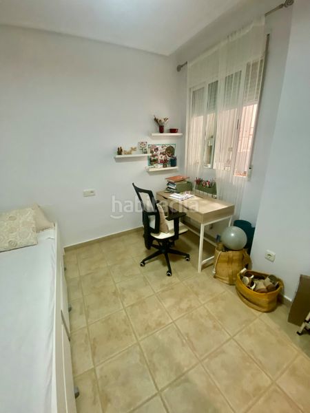 Foto 32c1f37a-992c-4108-9459-68b1d9d089ab. Apartament amb calefacció aparcament a Industria Albacete