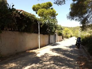 Rural plot  Boi. Exclusiva parcela de 613 m para amantes del relax