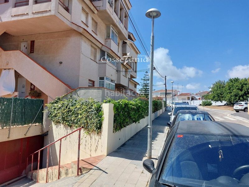Foto 27e79586-eadd-4623-8e09-480d62c8147c. Aparcament cotxe a Calafell residencial Calafell