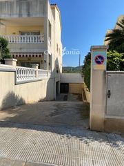 Posto auto  Sinia. Plaza de parking en calafell poble