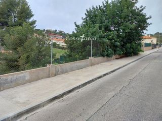 Rural plot  Illes filipines. Parcela urbanizable