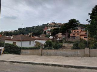 Finca rústica  Illes filipines. Parcela urbanizable