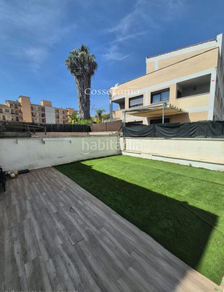Foto 0dbe0426-01f0-4652-8498-0436e0dc0128. Casa adossada a Calafell poble Calafell