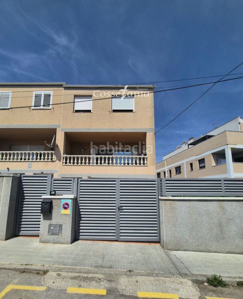 Foto 113a7352-9bfe-440b-9443-afa727363b4f. Casa adossada a Calafell poble Calafell