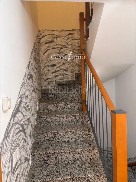Foto f8c1da64-1be0-474b-8c26-e3d96ffa8292. Casa adossada amb calefacció aparcament a Bellvei