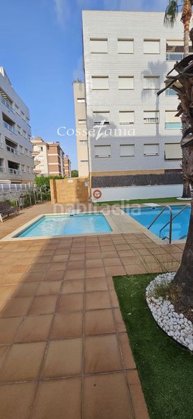 Foto 09f9ffd1-66b5-4597-a5fe-00f28f1349bd. Pis amb calefacció aparcament piscina a L´Estany Calafell
