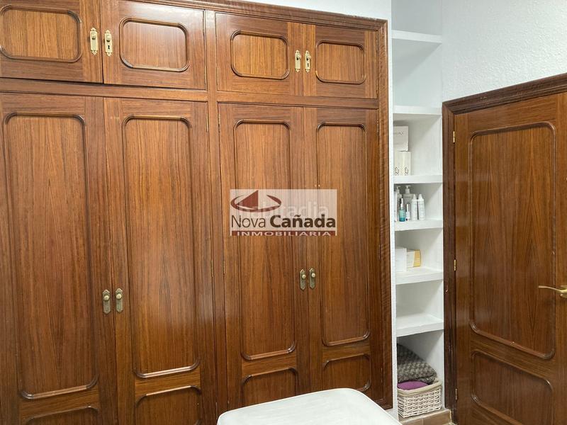 Foto 0f0fc49c-3fb4-48dd-92cc-5ad1368a7d72. Chalet avec chauffage piscine dans La Cañada Paterna