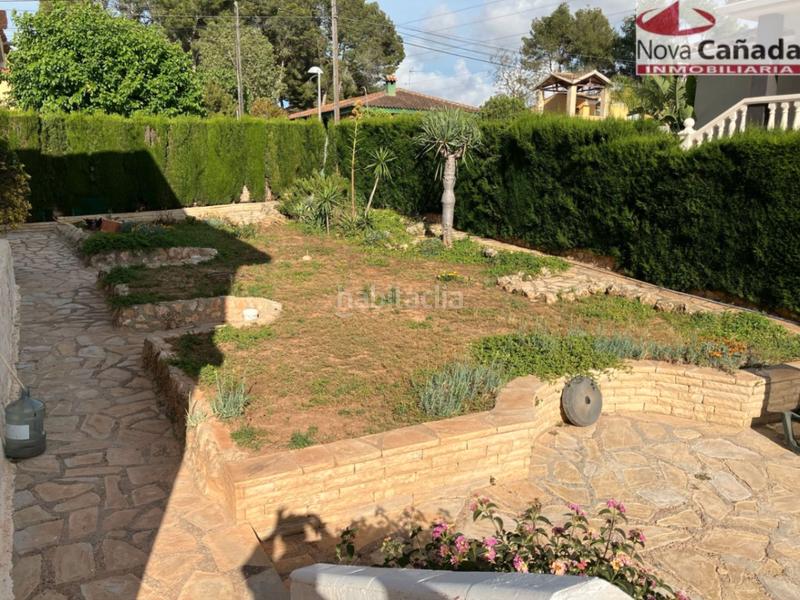 Foto 16ceffa9-5a32-44cd-95a8-b98598593827. Chalet mit parking pool in La Cañada Paterna