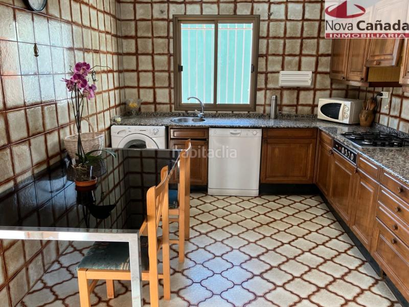 Foto 2a69dd17-abc0-45f3-bffa-80b62ae1d136. Chalet mit parking pool in La Cañada Paterna