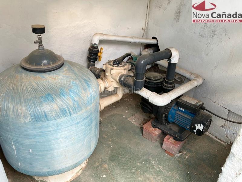 Foto 7daac5cf-d97b-46b3-988b-f2d2c61e3f02. Chalet with parking pool in La Cañada Paterna