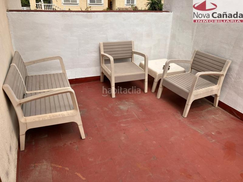 Foto 241508b8-a16f-43e3-a016-fee2050d2fa8. Casa aparellada amb calefacció aparcament piscina a Paterna