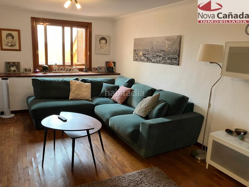 Foto 863a3019-f663-4ac5-ba10-5b936082e95a. Casa aparellada amb calefacció aparcament piscina a Paterna