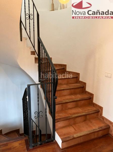 Foto 98f9da77-428d-4094-8f25-3a9810cf2dfd. Casa aparellada amb calefacció aparcament piscina a Paterna