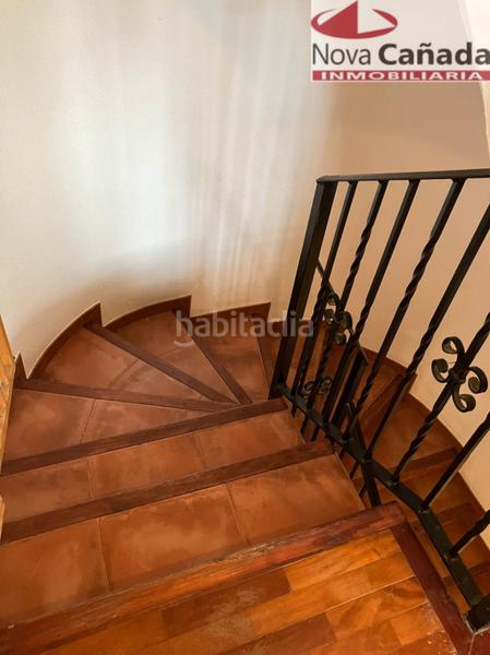 Foto 1e34c174-cbd5-44ed-8963-c56f1d415e64. Casa bifamiliare con riscaldamento parcheggio piscina in Paterna