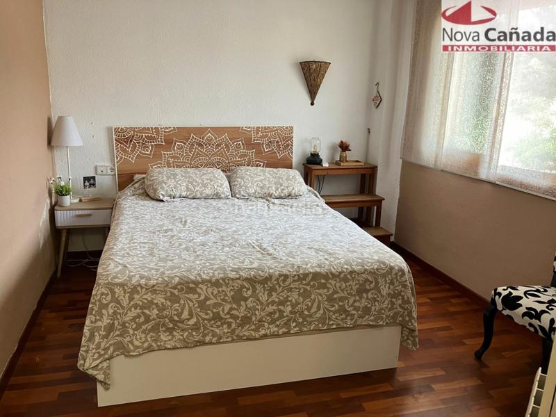 Foto 7660685d-7b88-4b17-b886-57805b6ab901. Casa bifamiliare con riscaldamento parcheggio piscina in Paterna