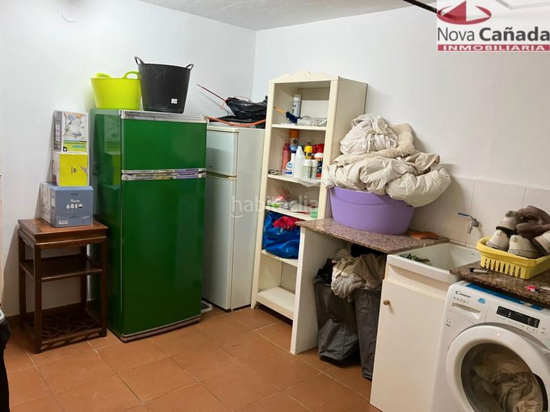 Foto 925c9a51-a899-4861-8e36-56c405f7f172. Casa bifamiliare con riscaldamento parcheggio piscina in Paterna