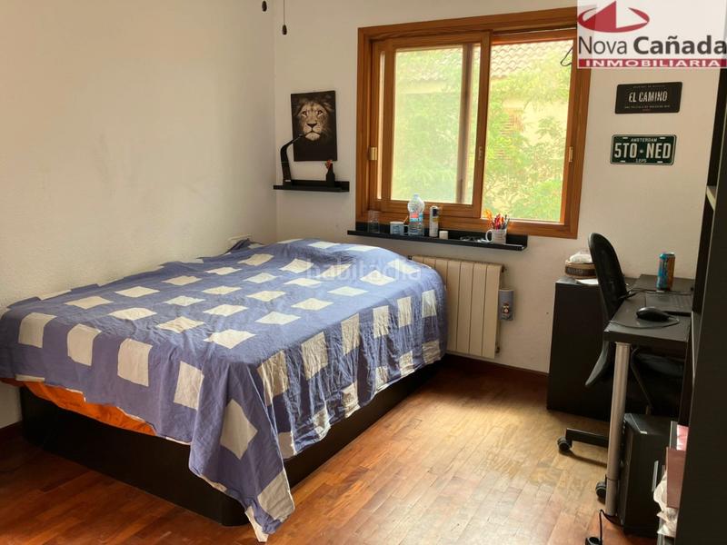 Foto 9cdf104a-023f-4c65-b0b4-c9dd6ea85f07. Doppelhaus mit heizung parking pool in La Cañada Paterna