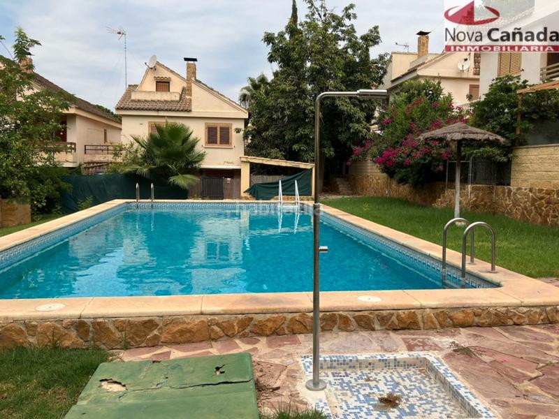 Foto e01cca71-204f-4f2c-86e1-8dfa944255c9. Doppelhaus mit heizung parking pool in La Cañada Paterna