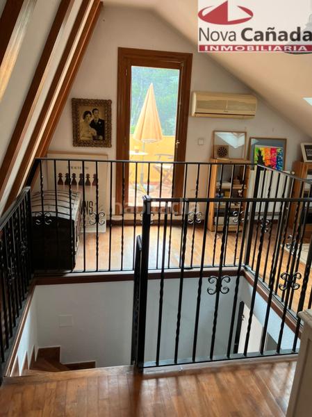 Foto e3992125-6e16-411a-8a0d-2f5abcdb1ef3. Doppelhaus mit heizung parking pool in La Cañada Paterna