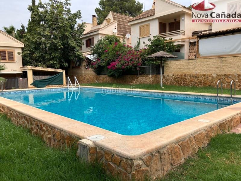 Foto 53fd5ddf-3b13-4ee3-8ec9-67b232907522. Maison jumelée avec chauffage parking piscine dans La Cañada Paterna