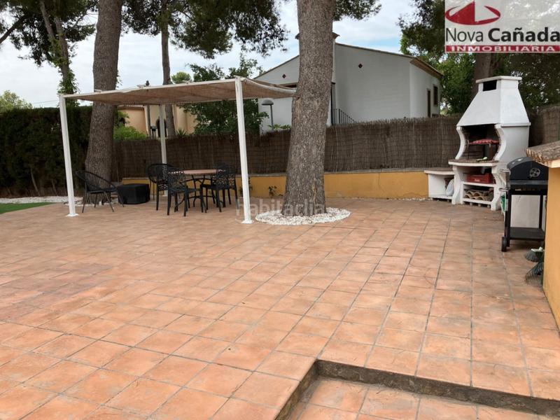 Foto 57e3c498-56c0-4aae-afc2-2094df68ec53. Maison jumelée avec chauffage parking piscine dans La Cañada Paterna