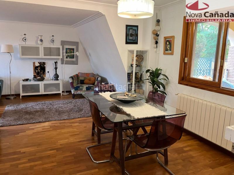 Foto 7d5c19a6-7ec8-48d3-bfe0-b48cb6105b84. Maison jumelée avec chauffage parking piscine dans La Cañada Paterna