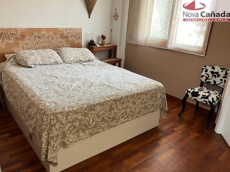 Foto a41c57a2-dc29-4f7f-97cf-50f489d20856. Maison jumelée avec chauffage parking piscine dans La Cañada Paterna