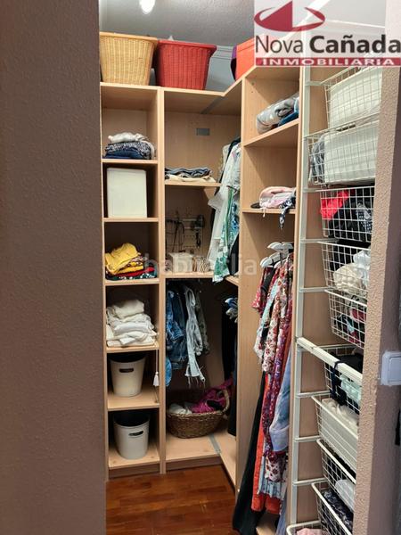 Foto ffe954ea-5152-41b4-ba05-ce8737e2a6e2. Maison jumelée avec chauffage parking piscine dans La Cañada Paterna