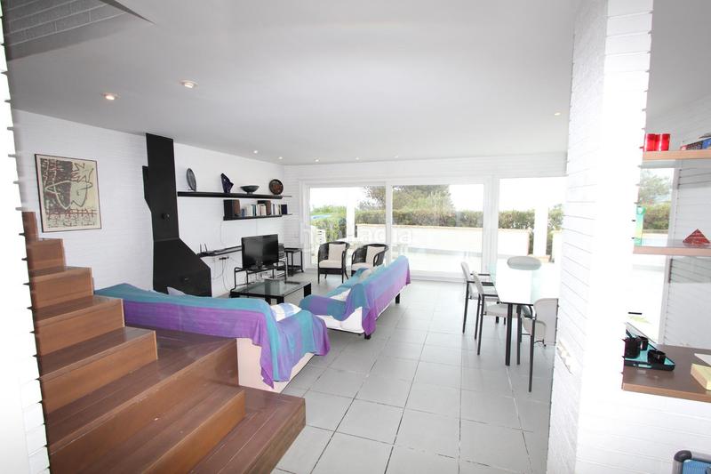 Foto b59f2422-5421-4085-8931-c5c5159824a3. Casa adossada amb calefacció aparcament piscina a Torredembarra
