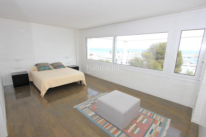 Foto b99f5419-9d45-4d50-94b1-3e457926d10c. Casa adossada amb calefacció aparcament piscina a Torredembarra