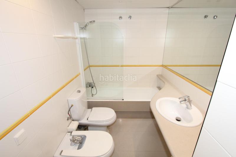 Foto cd34da5d-67a0-4a18-992f-5301a948ab61. Casa adossada amb calefacció aparcament piscina a Torredembarra