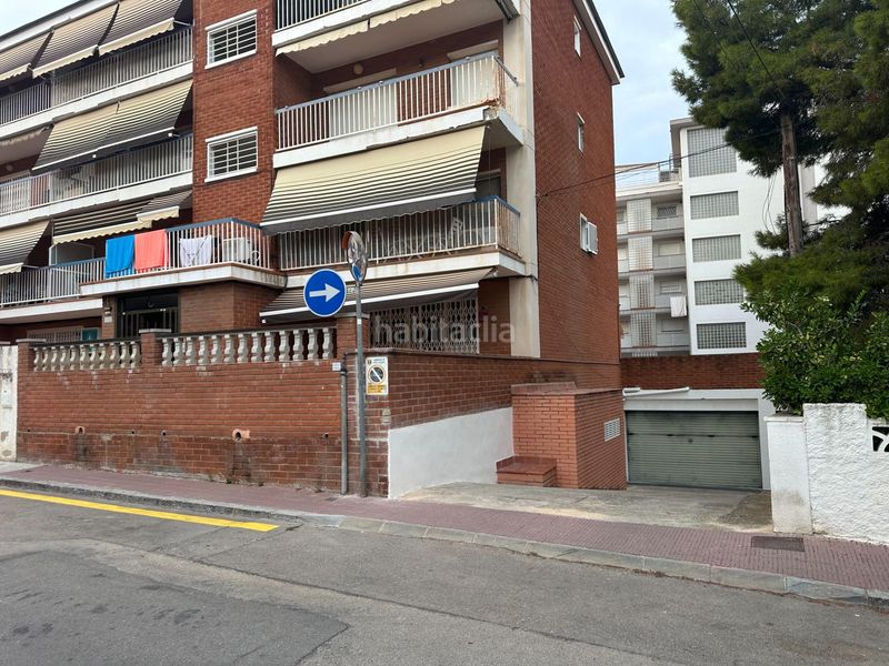 Foto e7b88800-0bb6-402c-aaf9-764f0980fb84. Aparcament cotxe a Els Munts Torredembarra