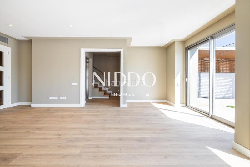 Foto 549d315d-ab02-481c-9754-34699f83457c. Rent semi detached house in carrer del poble amazic 67 in Sabadell