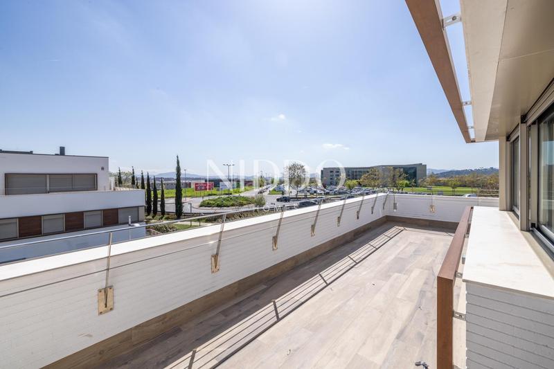 Foto 8a308f5b-ef17-4f7e-9b7c-c0d583f68ae2. Rent semi detached house in carrer del poble amazic 67 in Sabadell