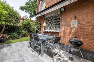 Casa adosada en Sant Francesc. Oportunidad de casa adosada en coll favà!
