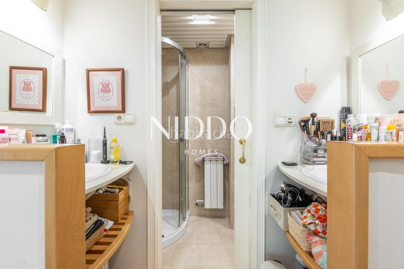 Foto 02494d0f-3993-4794-8290-329cea107816. Erdgeschoss mit heizung parking pool in Arxiu Sant Cugat del Vallès