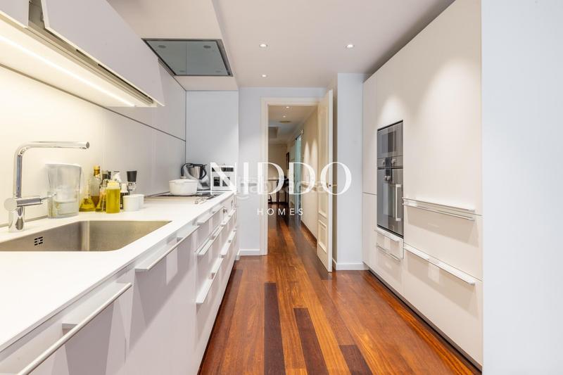 Foto 3c0cf60a-f0e3-45a0-9eb4-1bfe60bc6814. Erdgeschoss mit heizung parking pool in Arxiu Sant Cugat del Vallès