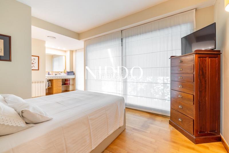 Foto 3caa1ceb-d7a7-49c8-bd92-1bd9ca6fc574. Erdgeschoss mit heizung parking pool in Arxiu Sant Cugat del Vallès