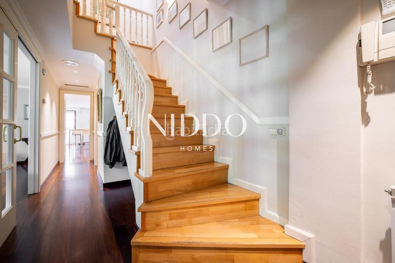 Foto 64a08868-3258-47f8-bba1-e0d47dd36754. Erdgeschoss mit heizung parking pool in Arxiu Sant Cugat del Vallès