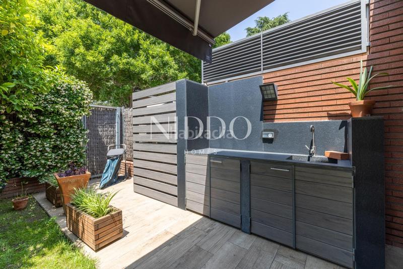 Foto 827ab283-b197-4c39-9181-017c2b5c96cc. Erdgeschoss mit heizung parking pool in Arxiu Sant Cugat del Vallès