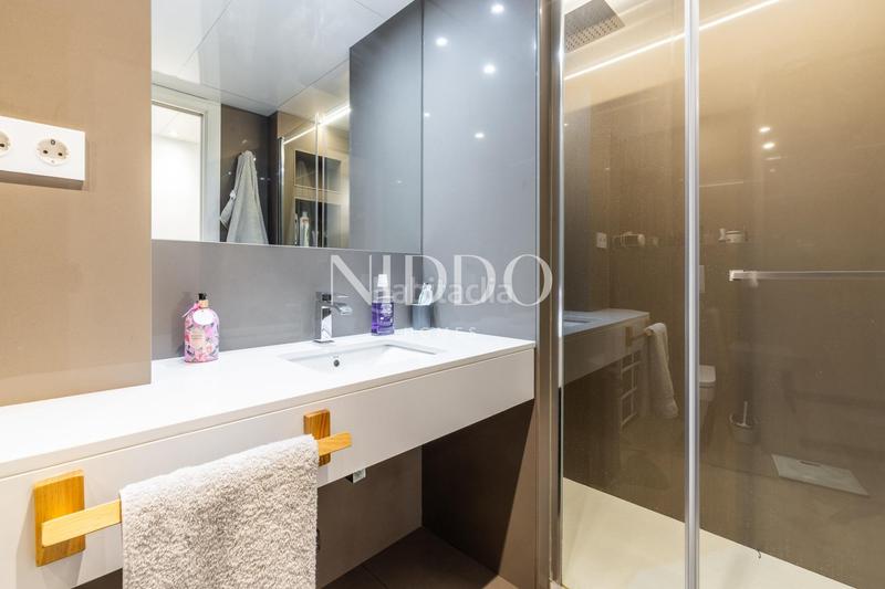 Foto 033b3204-d58d-4f74-a397-f183809797e5. Piso luminoso piso reformado con terraza en Progrés Rubí